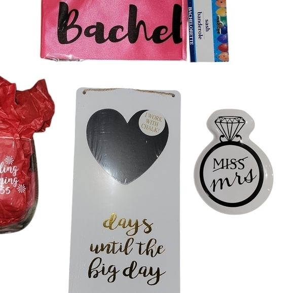 Wedding Bachelorette party pack 4 piece gift set all new with tags - Picture 4 of 4